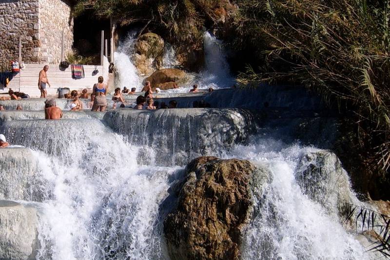 Saturnia “Cachoeiras Quentes